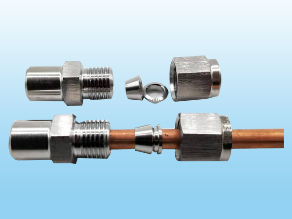 卡套式焊接接头